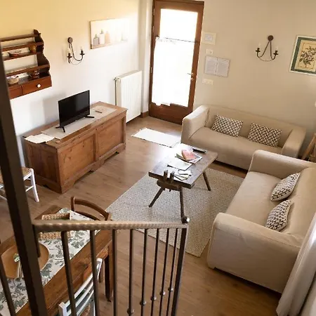 Apartment Fienile Chiaramada *